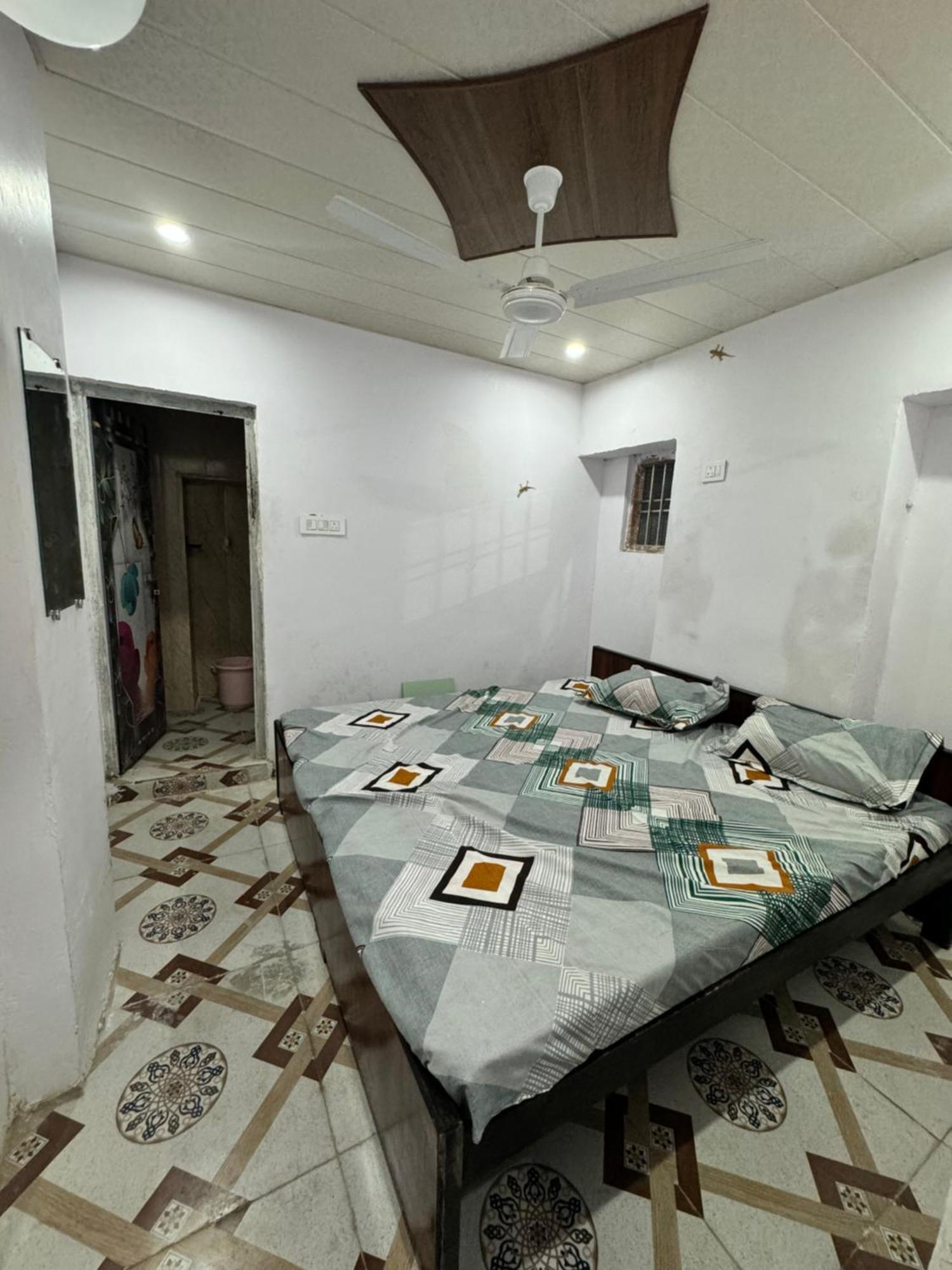 Pakhi Residency Vrindāvan Exterior foto