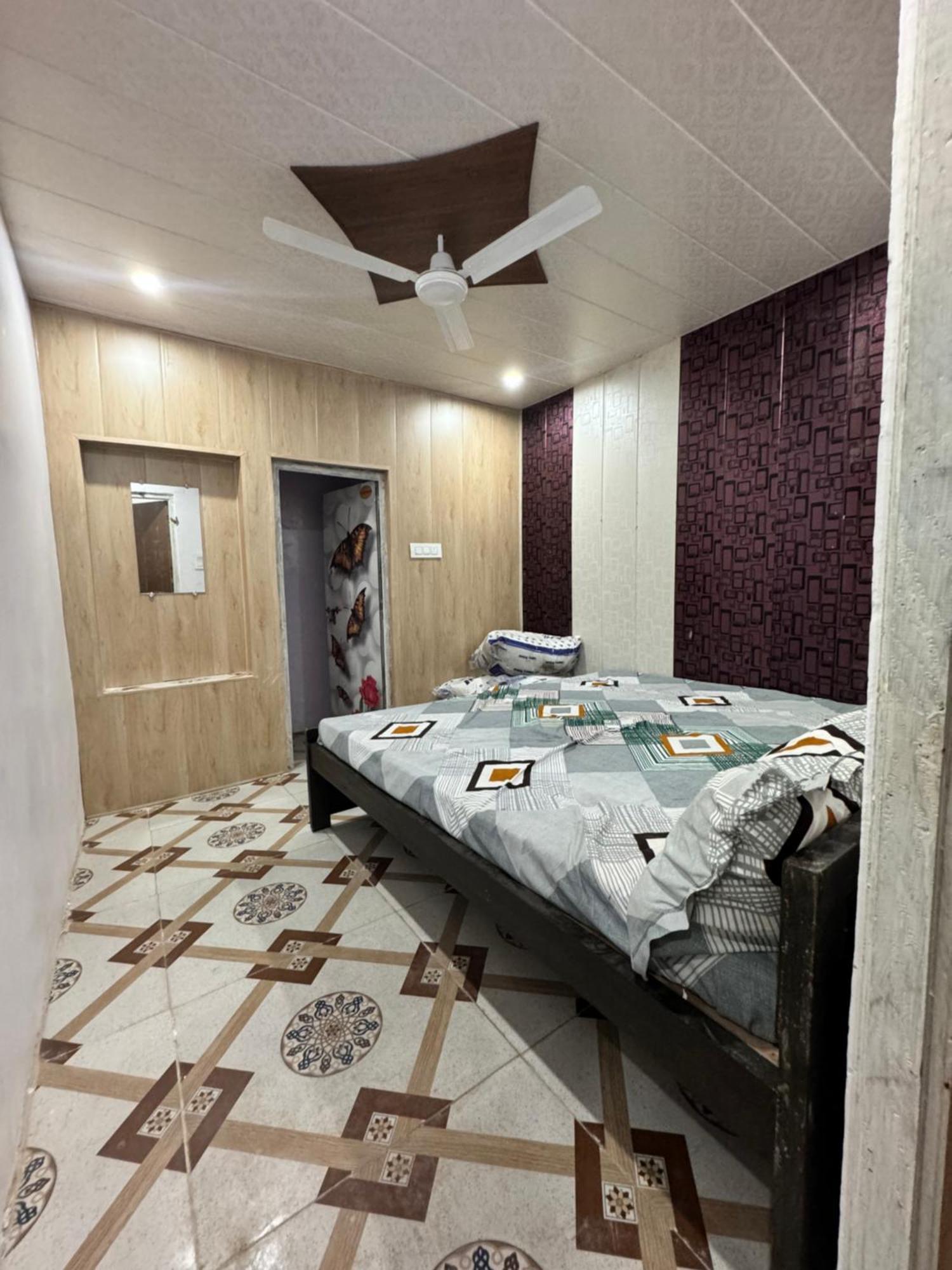 Pakhi Residency Vrindāvan Exterior foto